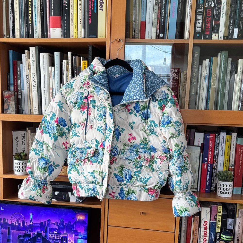 TCEC Floral Puffer Jacket - White and Blue